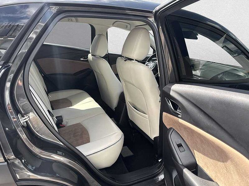 Mazda CX-3 SKYACTIV-G 2.0 121 PS 2WD Homura