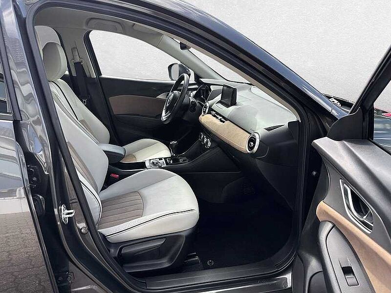 Mazda CX-3 SKYACTIV-G 2.0 121 PS 2WD Homura